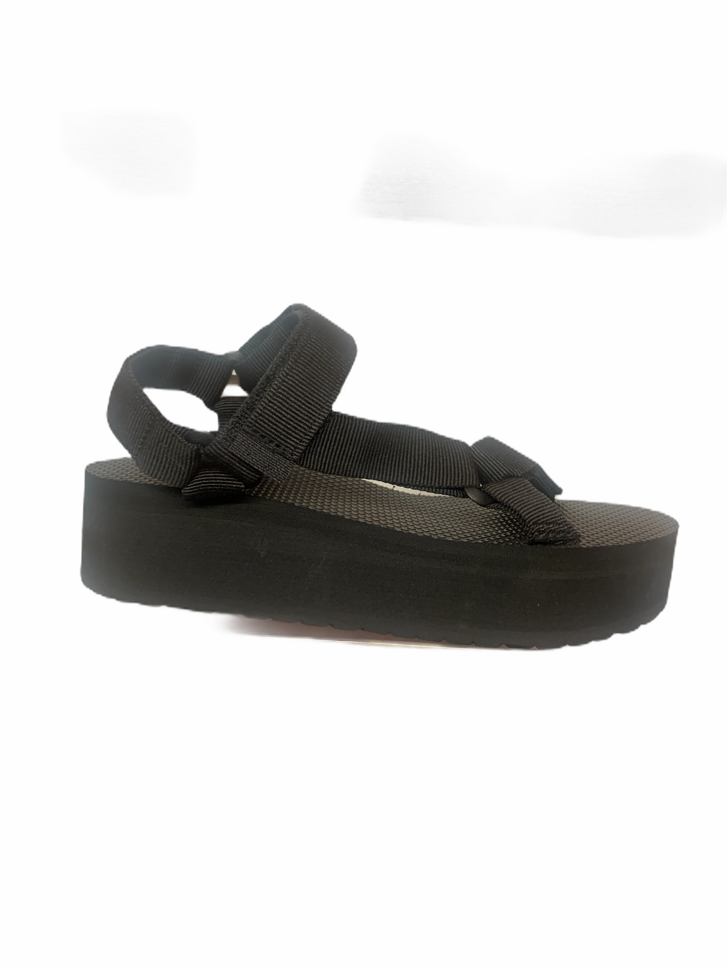 One strap sandals